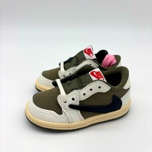 Travis Scott Olives Jordan 1 Low